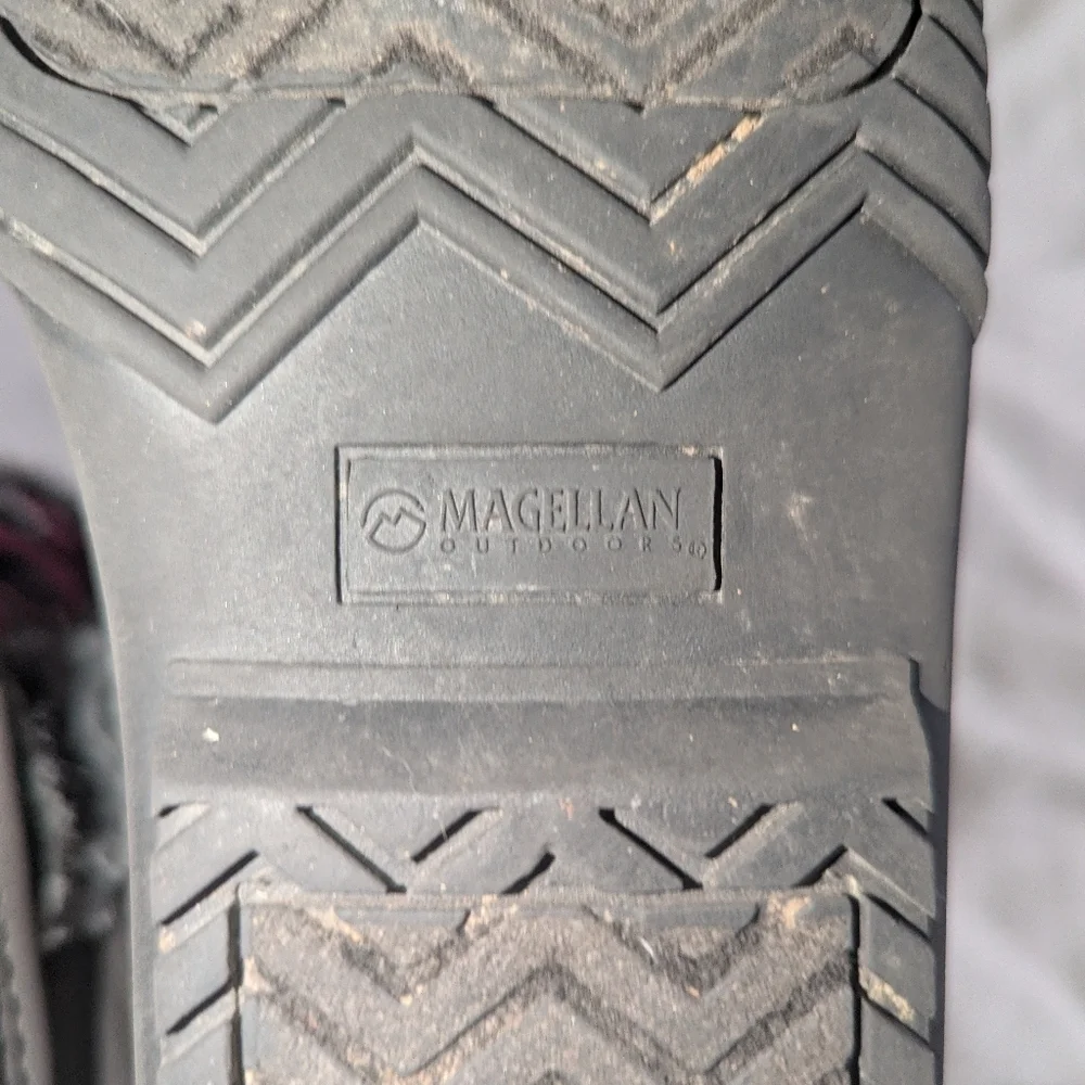 Magellan Outdoors Girls Winter Snow Boots Gray Faux Fur Size 2D